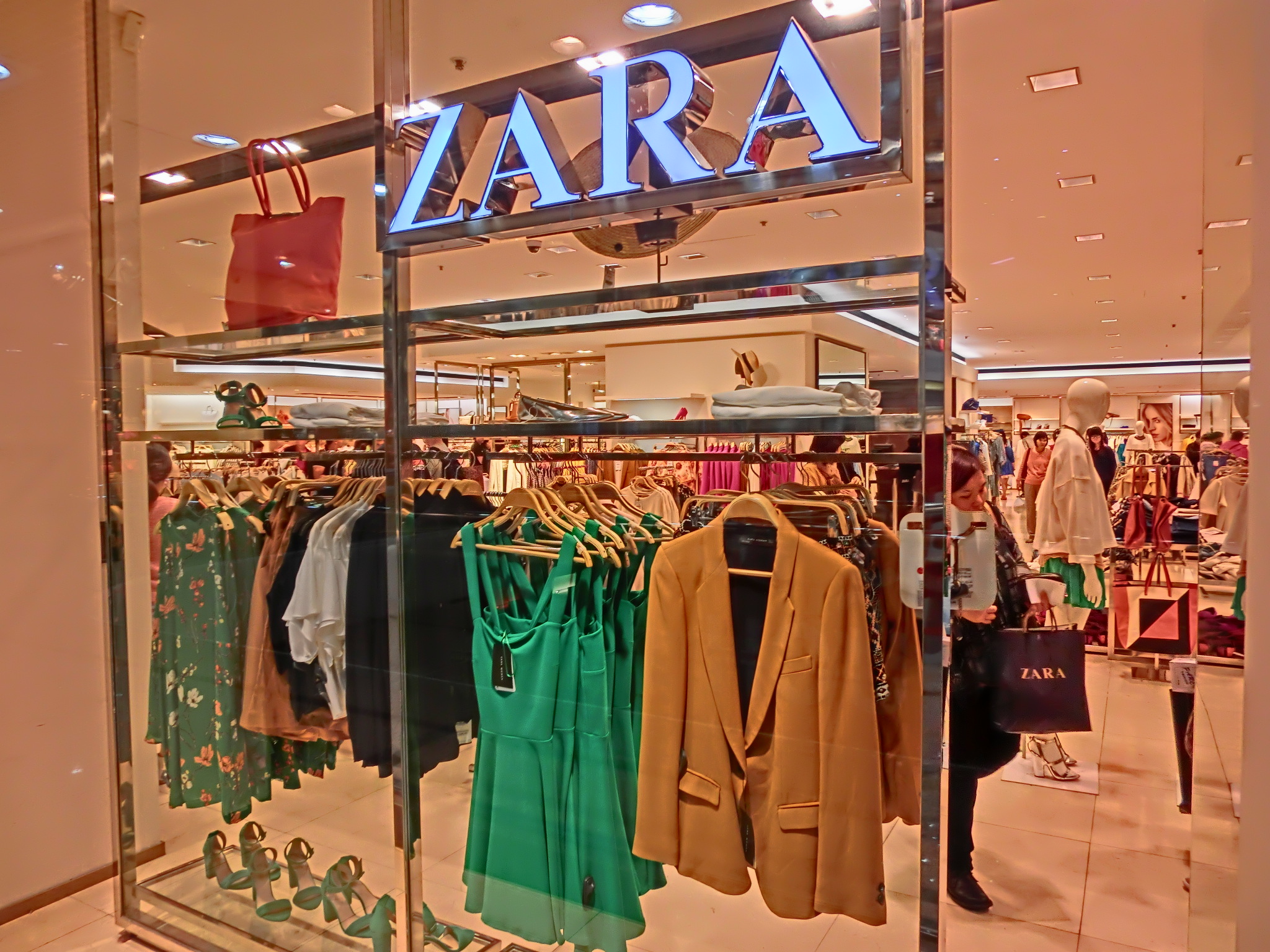 Front of a Zara store